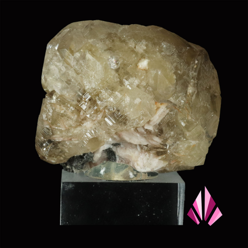 Cérusite du Maroc, vue arrière du cristal translucide aux nuances claires avec matrice