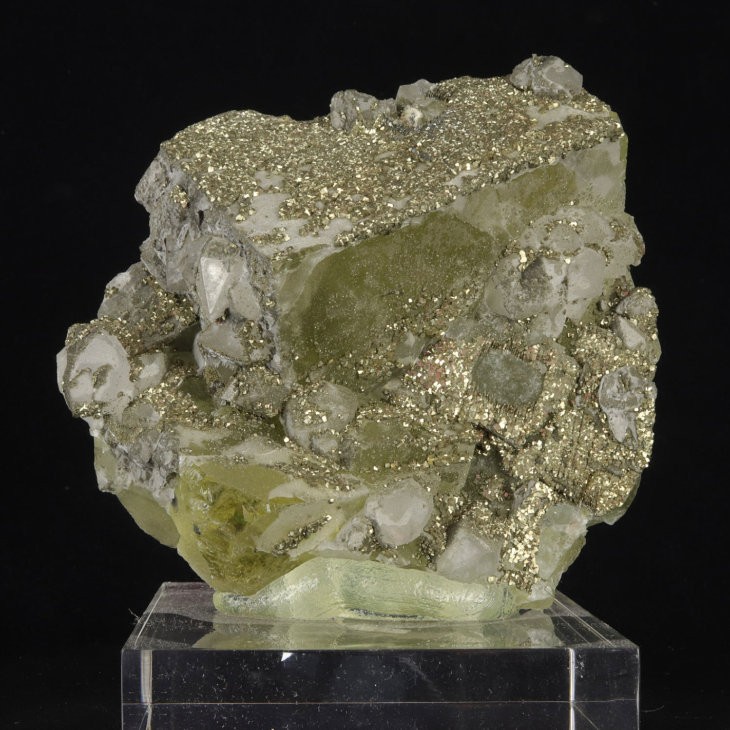 Fluorine & pyrite - El Hammam (Maroc) | Réf.76 – minéral vendu