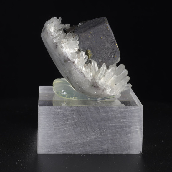 Galène en association avec blende et chalcopyrite sur quartz Madan Bulgarie