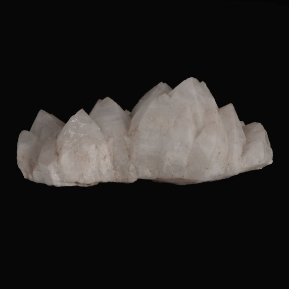 Groupe de quartz blanc de Madan, Bulgarie, vue de profil