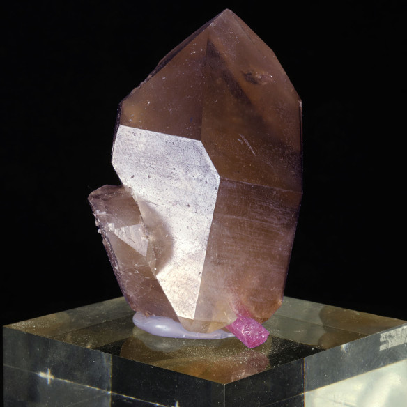 Quartz avec tourmaline rose (brésil)
