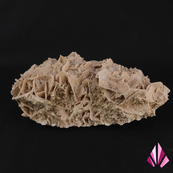 Rhodochrosite et quartz de la mine de Batanzi en Bulgarie, vue principale des cristallisations
