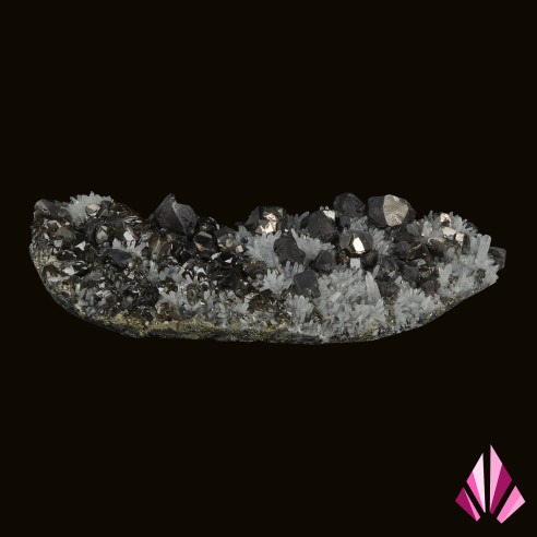 Vue opposée de galène et cléophane sur quartz de Madan en Bulgarie