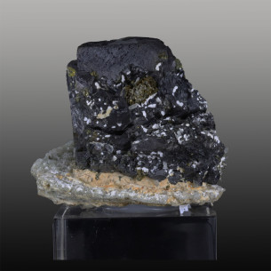 Marmatite from Madan, Bulgaria, black iron-rich sphalerite crystals on matrix