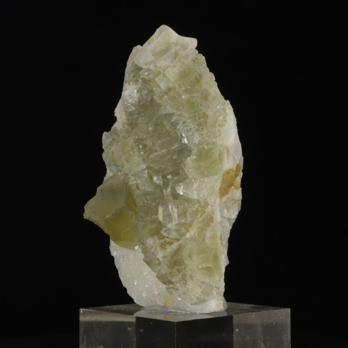 Fluorine & Quartz - L'Avelan, France  Vue de profil.