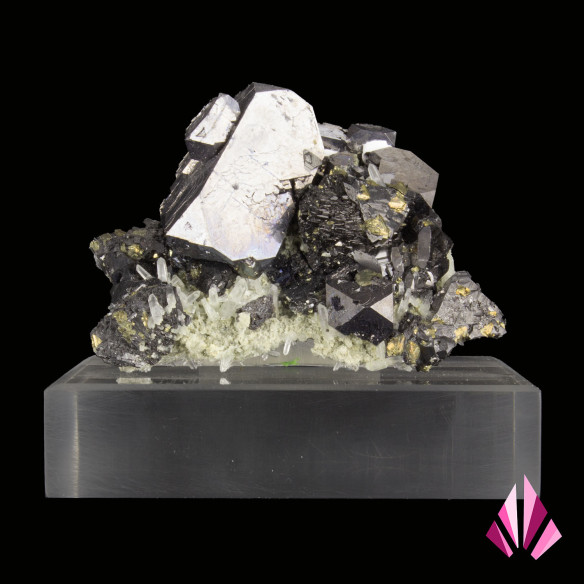 Galena blende chalcopyrite quartz Bulgaria (Madan)  ref347