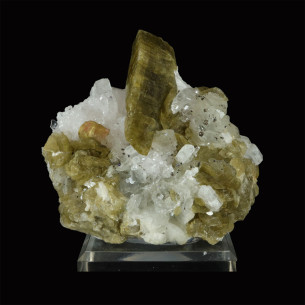 Sidérite et quartz de Mésage, Isère, grand cristal de sidérite associé au quartz